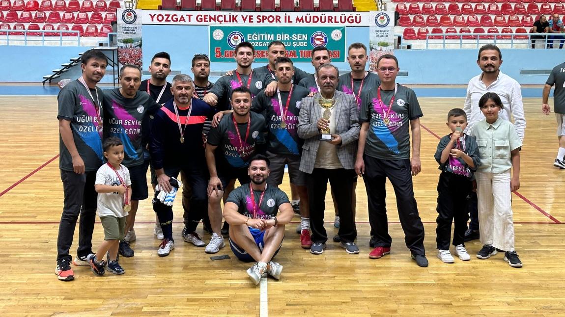 FUTSAL TURNUVASI-ŞAMPİYON UĞUR BEKTAŞ